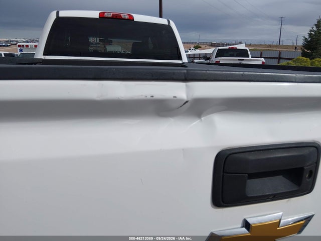 46212089 :رقم المزاد ، 1GC1KUEG6JF225498 vin ، 2018 Chevrolet Silverado 2500hd Wt مزاد بيع