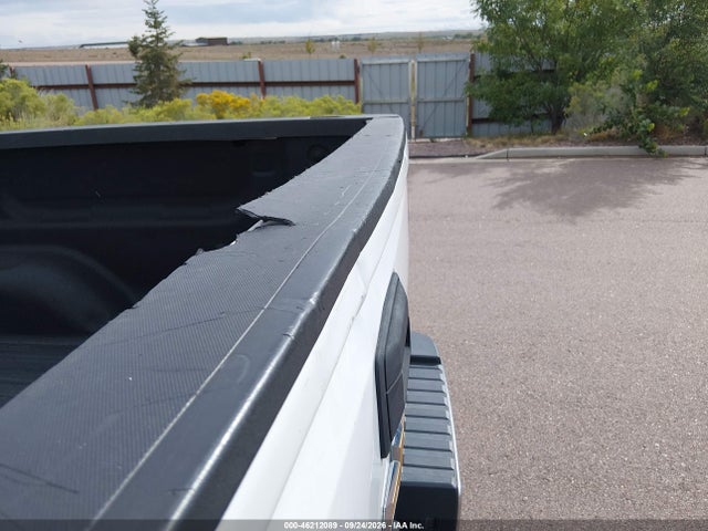 46212089 :رقم المزاد ، 1GC1KUEG6JF225498 vin ، 2018 Chevrolet Silverado 2500hd Wt مزاد بيع