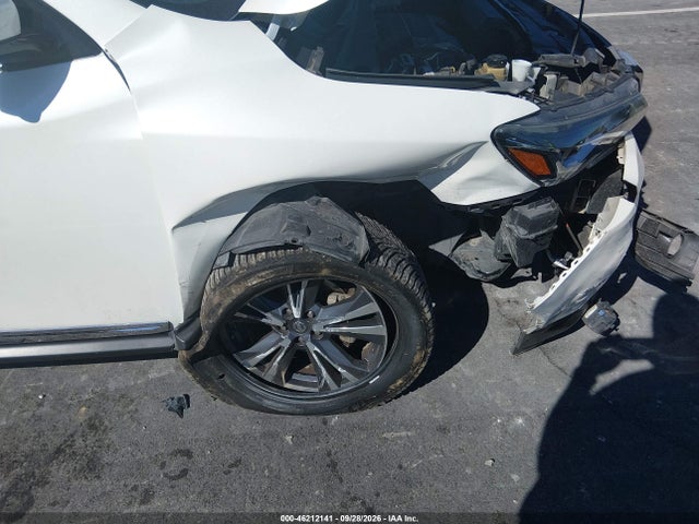 Продаж на аукціоні авто 2018 Nissan Pathfinder Platinum, vin: 5N1DR2MN8JC660663, номер лоту: 46212141