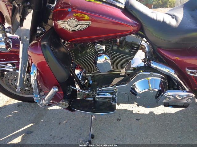 46212161 :رقم المزاد ، 1HD1FCW173Y631322 vin ، 2003 Harley-davidson Flhtcui مزاد بيع