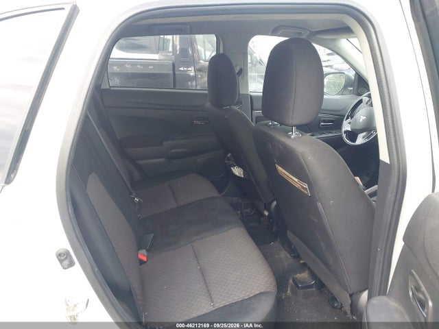 Продажа на аукционе авто 2017 Mitsubishi Outlander Sport 2.0 Le, vin: JA4AR3AU7HZ038646, номер лота: 46212169