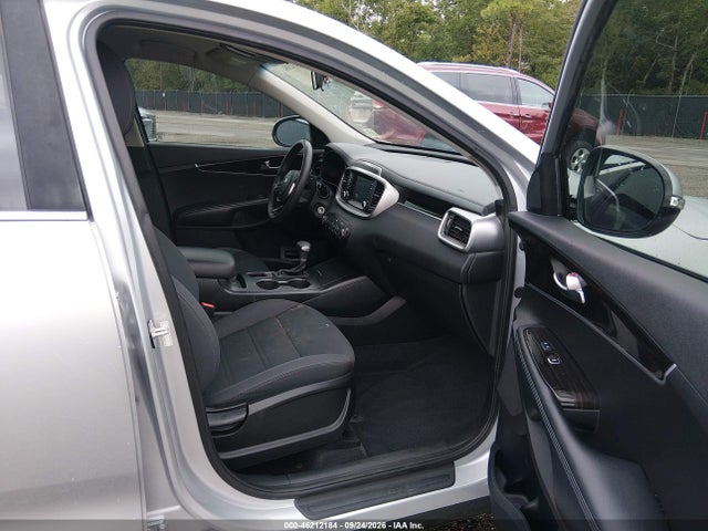 Продаж на аукціоні авто 2019 Kia Sorento 2.4l L, vin: 5XYPG4A37KG584145, номер лоту: 46212184