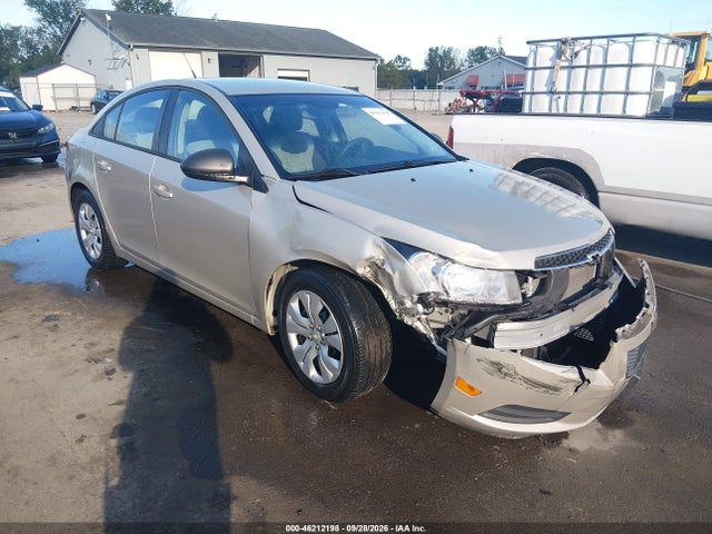 46212198 :رقم المزاد ، 1G1PA5SG5D7292317 vin ، 2013 Chevrolet Cruze Ls Auto مزاد بيع