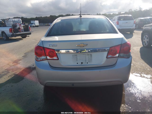46212198 :رقم المزاد ، 1G1PA5SG5D7292317 vin ، 2013 Chevrolet Cruze Ls Auto مزاد بيع