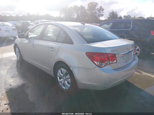 46212198 :رقم المزاد ، 1G1PA5SG5D7292317 vin ، 2013 Chevrolet Cruze Ls Auto مزاد بيع