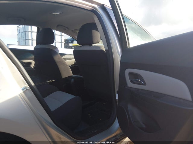 46212198 :رقم المزاد ، 1G1PA5SG5D7292317 vin ، 2013 Chevrolet Cruze Ls Auto مزاد بيع
