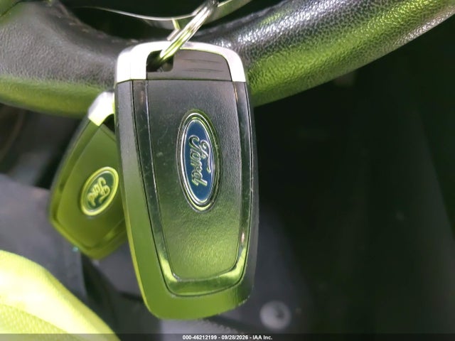 46212199 :رقم المزاد ، 1FMCU0DZXLUA70656 vin ، 2020 Ford Escape Titanium Hybrid مزاد بيع