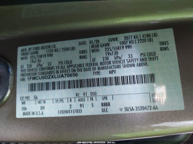 46212199 :رقم المزاد ، 1FMCU0DZXLUA70656 vin ، 2020 Ford Escape Titanium Hybrid مزاد بيع