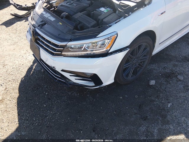 2017 Volkswagen Passat 1.8t R-line მანქანა იყიდება აუქციონზე, vin: 1VWDT7A3XHC084703, აუქციონის ნომერი: 46212200