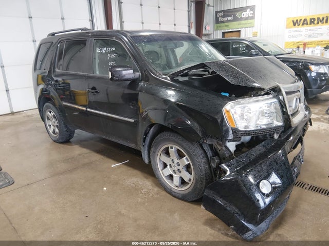 46212270 :رقم المزاد ، 5FNYF4H9XBB027433 vin ، 2011 Honda Pilot Touring مزاد بيع