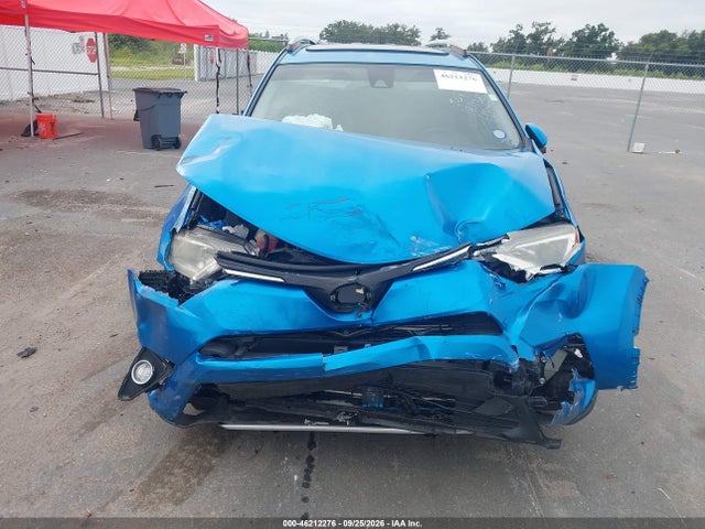 Продаж на аукціоні авто 2017 Toyota Rav4 Hybrid Xle, vin: JTMRJREV3HD120747, номер лоту: 46212276