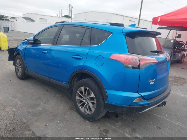 Продаж на аукціоні авто 2017 Toyota Rav4 Hybrid Xle, vin: JTMRJREV3HD120747, номер лоту: 46212276