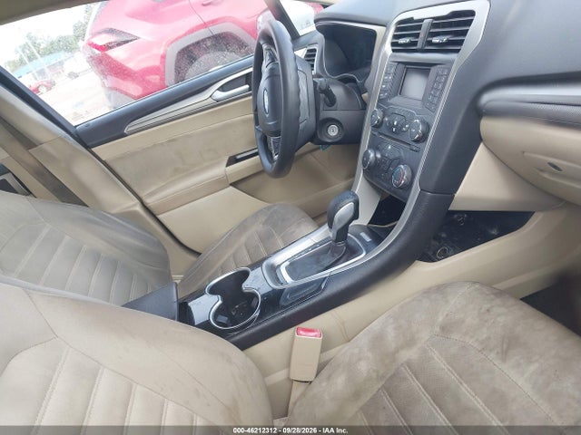 3FA6P0H76ER235913 Ford FUSION SE