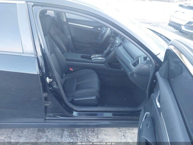 46212338 :رقم المزاد ، 2HGFC2F54JH554849 vin ، 2018 Honda Civic Lx مزاد بيع