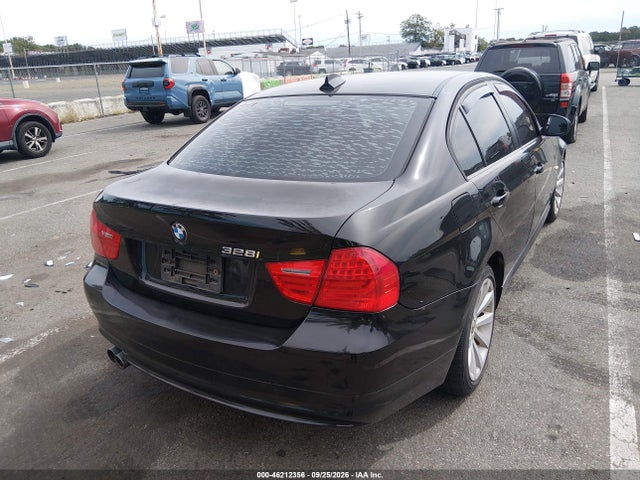 2011 Bmw 328i Xdrive მანქანა იყიდება აუქციონზე, vin: WBAPK5C56BA655402, აუქციონის ნომერი: 46212356