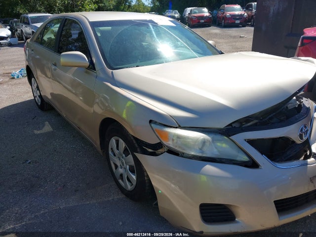 46212416 :رقم المزاد ، 4T4BF3EK1AR066040 vin ، 2010 Toyota Camry Le مزاد بيع
