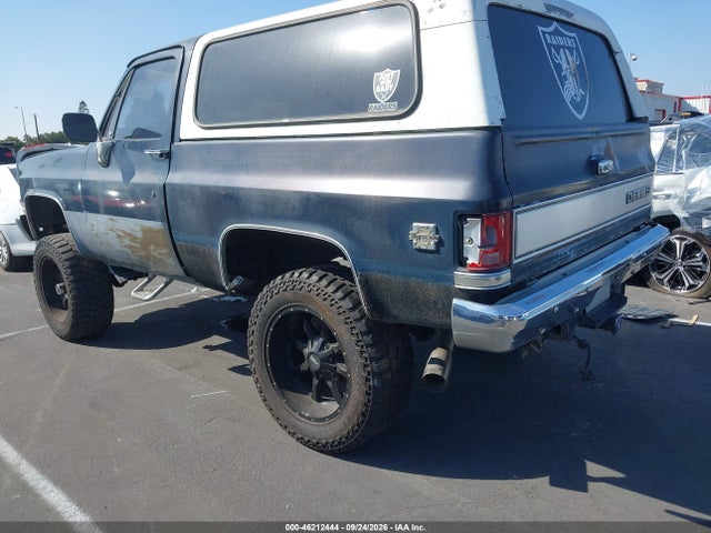 46212444 :رقم المزاد ، 1GNEV18K5JF189205 vin ، 1988 Chevrolet Blazer V10 مزاد بيع