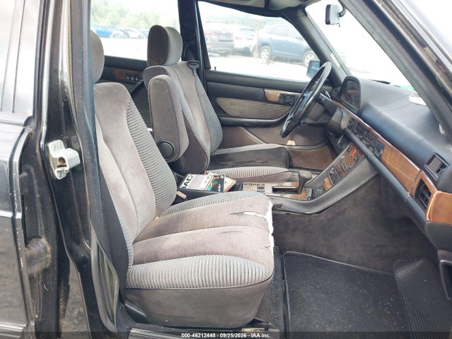 Продажа на аукционе авто 1987 Mercedes-benz 560 Sel, vin: WDBCA39D4HA278681, номер лота: 46212448