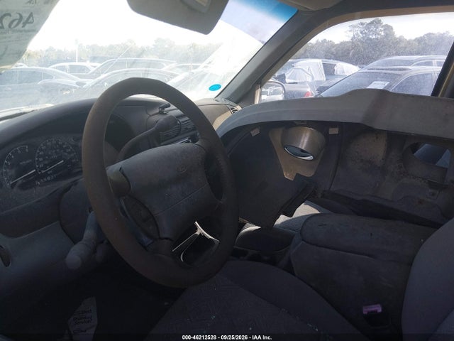 Aukcja sprzedaży 2001 Ford Explorer Xlt, vin: 1FMZU83PX1UB55308, numer aukcji: 46212528