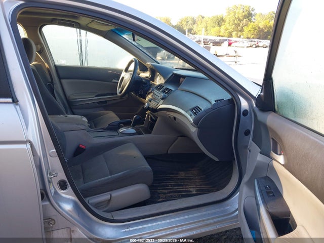 46212533 :رقم المزاد ، 1HGCP26738A061892 vin ، 2008 Honda Accord 2.4 Ex مزاد بيع