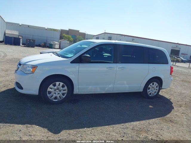 Продаж на аукціоні авто 2018 Dodge Grand Caravan Se, vin: 2C4RDGBG2JR288741, номер лоту: 46212576