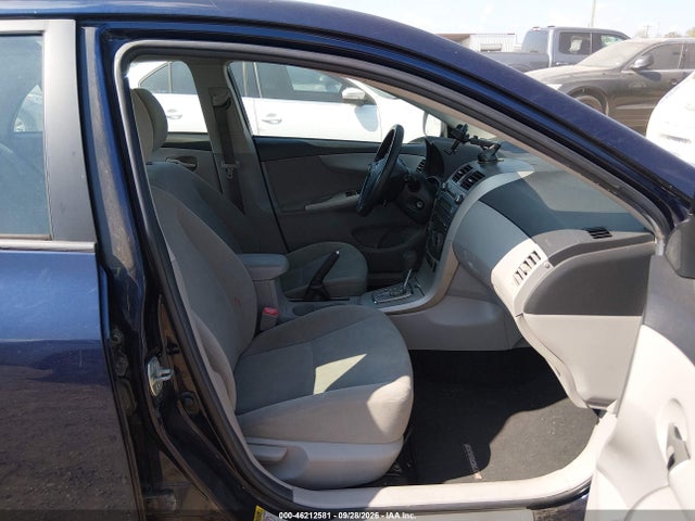 46212581 :رقم المزاد ، 2T1BU4EE3BC693292 vin ، 2011 Toyota Corolla Le مزاد بيع