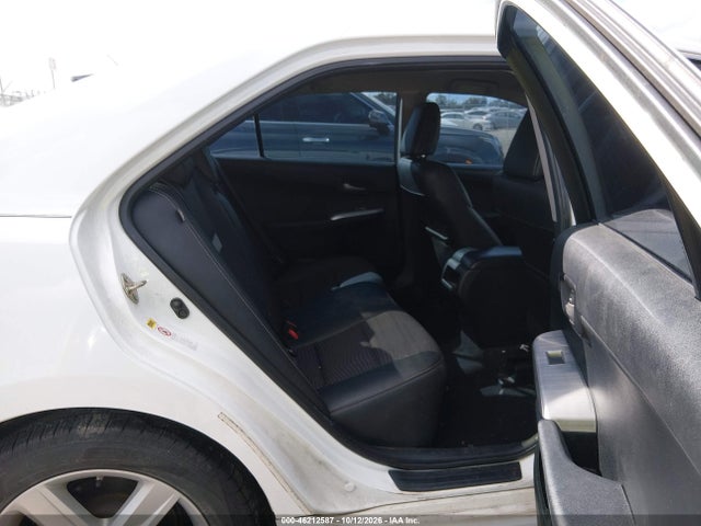 46212587 :رقم المزاد ، 4T1BF1FK5EU303471 vin ، 2014 Toyota Camry Se مزاد بيع