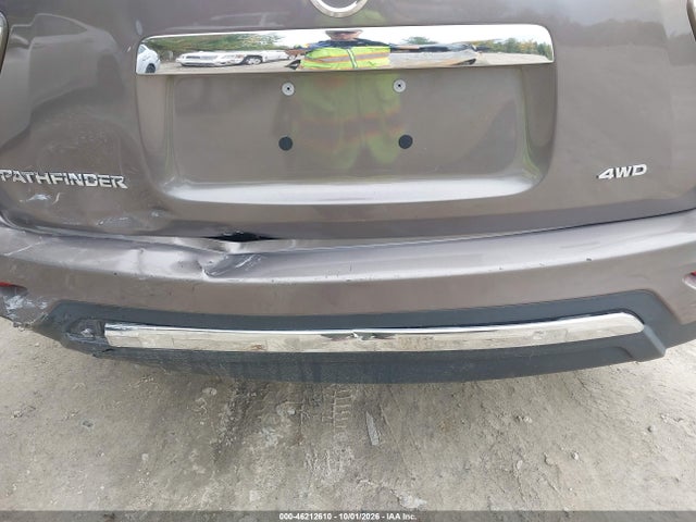 46212610 :رقم المزاد ، 5N1AR2MM0EC722380 vin ، 2014 Nissan Pathfinder S مزاد بيع