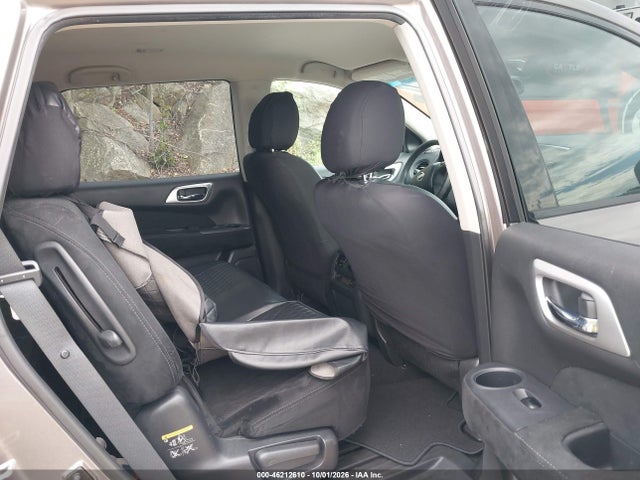 46212610 :رقم المزاد ، 5N1AR2MM0EC722380 vin ، 2014 Nissan Pathfinder S مزاد بيع