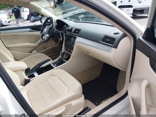 46212657 :رقم المزاد ، 1VWBN7A39CC093239 vin ، 2012 Volkswagen Passat 2.0l Tdi Se مزاد بيع