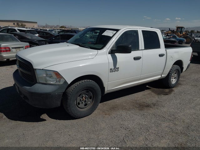 1C6RR7KG5JS297232 RAM 1500 Tradesman 4x4 5&#039;7 Box