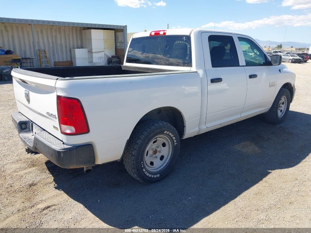 1C6RR7KG5JS297232 RAM 1500 Tradesman 4x4 5&#039;7 Box