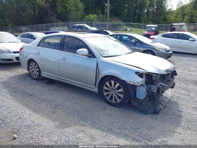 46212723 :رقم المزاد ، 4T1BK3DB4BU382492 vin ، 2011 Toyota Avalon Limited مزاد بيع
