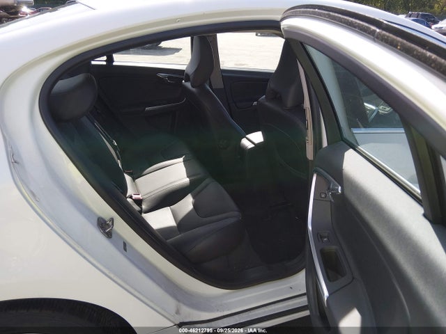 Продаж на аукціоні авто 2015 Volvo S60 T5 Drive-e Premier, vin: YV126MFB5F2301328, номер лоту: 46212795