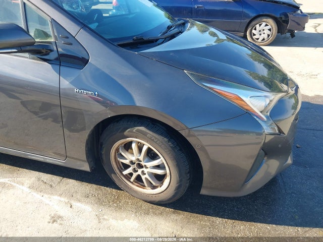 Продажа на аукционе авто 2017 Toyota Prius Four, vin: JTDKARFU7H3541237, номер лота: 46212799