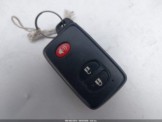 Продажа на аукционе авто 2011 Toyota Prius Two, vin: JTDKN3DU2B1430019, номер лота: 46212814