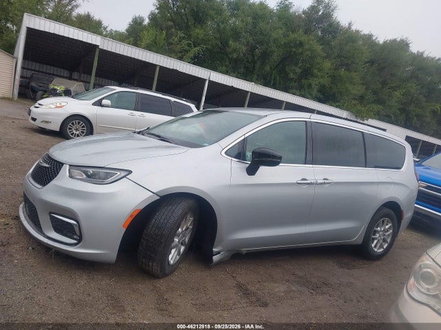 2026 Chrysler Pacifica Select მანქანა იყიდება აუქციონზე, vin: 2C4RC1BG8TR185889, აუქციონის ნომერი: 46212818