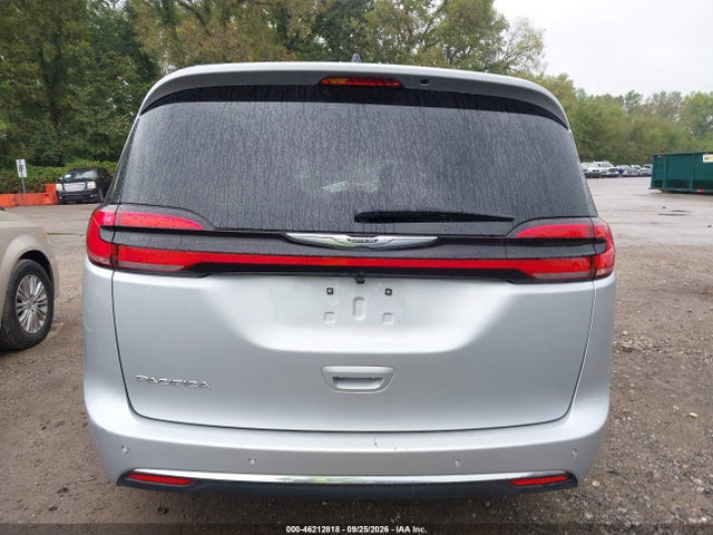 2026 Chrysler Pacifica Select მანქანა იყიდება აუქციონზე, vin: 2C4RC1BG8TR185889, აუქციონის ნომერი: 46212818