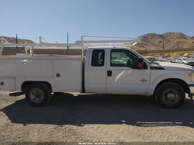 2015 Ford F-350 Chassis Xl მანქანა იყიდება აუქციონზე, vin: 1FD8X3ET5FEA05060, აუქციონის ნომერი: 46212834