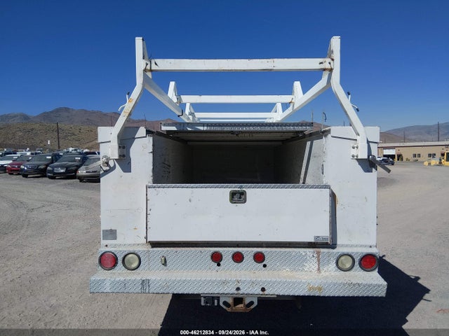 2015 Ford F-350 Chassis Xl მანქანა იყიდება აუქციონზე, vin: 1FD8X3ET5FEA05060, აუქციონის ნომერი: 46212834