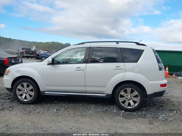 Продаж на аукціоні авто 2010 Mitsubishi Outlander Se, vin: JA4AS3AWXAZ008780, номер лоту: 46212870