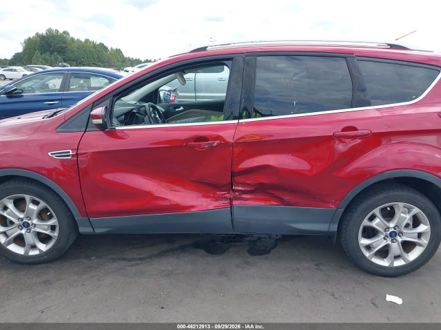 Продажа на аукционе авто 2015 Ford Escape Titanium, vin: 1FMCU0JX1FUC73670, номер лота: 46212913