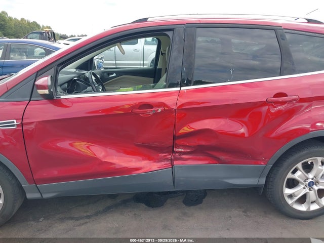 Продажа на аукционе авто 2015 Ford Escape Titanium, vin: 1FMCU0JX1FUC73670, номер лота: 46212913