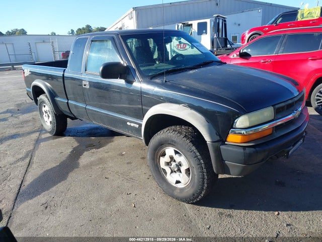 Auction sale of the 2003 Chevrolet S-10 Ls, vin: 1GCCT19XX38241824, lot number: 46212915