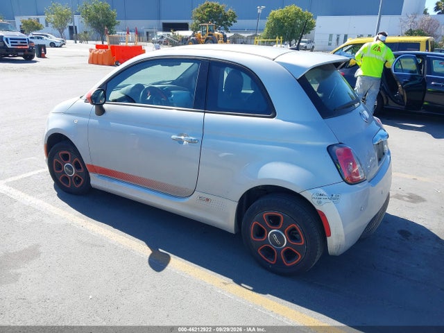 46212922 :رقم المزاد ، 3C3CFFGEXET225573 vin ، 2014 Fiat 500e Battery Electric مزاد بيع