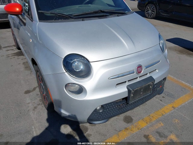 46212922 :رقم المزاد ، 3C3CFFGEXET225573 vin ، 2014 Fiat 500e Battery Electric مزاد بيع