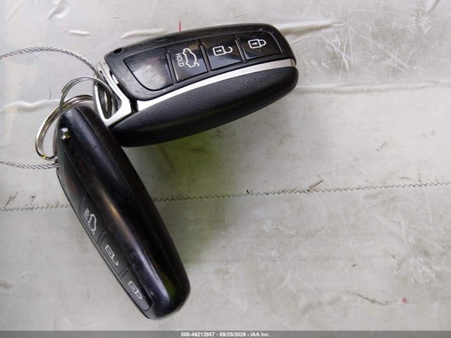 Продаж на аукціоні авто 2015 Hyundai Genesis 5.0l, vin: KMHGN4JF2FU037980, номер лоту: 46212957