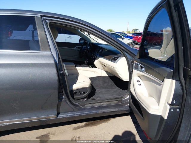 Продаж на аукціоні авто 2015 Hyundai Genesis 5.0l, vin: KMHGN4JF2FU037980, номер лоту: 46212957