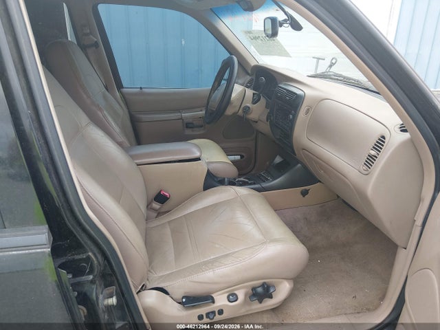 Продаж на аукціоні авто 2000 Ford Explorer Eddie Bauer, vin: 1FMDU84P7YZB06783, номер лоту: 46212964