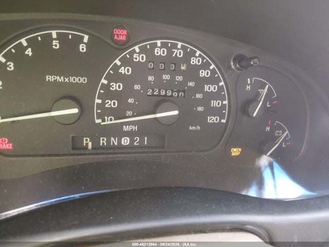 Продаж на аукціоні авто 2000 Ford Explorer Eddie Bauer, vin: 1FMDU84P7YZB06783, номер лоту: 46212964